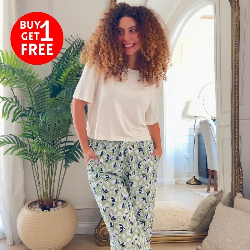 Women summer pajama set Off White Cropped top + Green x Blue floral Pattern pants Sleeveless pajama sets