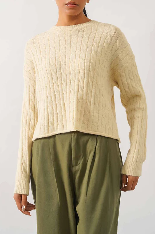 CABLE-KNIT CROPPED SWEATER Travel-friendly sweaters