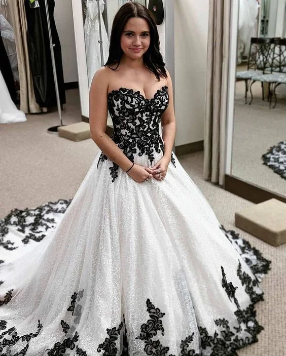 ball gown Prom Dresses wedding dress      cg22273 Romantic Lace Dress